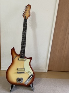 ヤフオク! -「hagstrom」(エレキギター) (ギター)の落札相場・落札価格