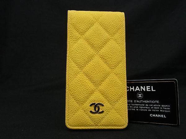 ヤフオク! -「シャネル iphone ケース」(ファッション) の落札相場