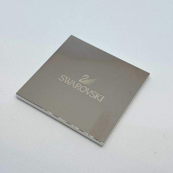 【美品】SWAROVSKI 正方形　ミラー　鏡　コンパクト　シルバー色　銀色　 スワロフスキー