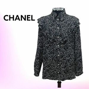  high class CHANEL Chanel 2021 year of model P71935 here button here Mark total pattern silk shirt blouse lady's 