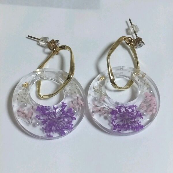 【お花のまん丸ピアス】ピアス/レジン/ハンドメイド