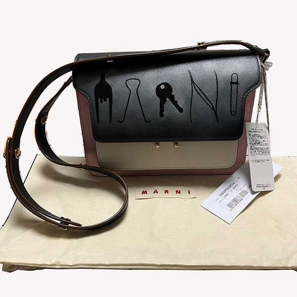 【新品+訳あり】MARNI　ショルダー　バッグ　ピンク　ブラック