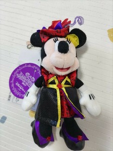 TDS* Disney si-* Disney Halloween 2017* Minnie Mouse * minnie Chan * soft toy badge!!