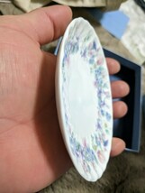 ①　WEDGWOOD　ウエッジウッド　小皿　レターパック520円　ok！　ほぼ未使用_画像3