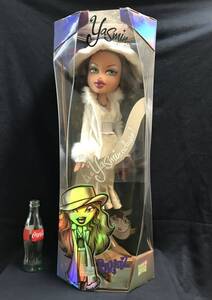 ★ MGA ～BRATZ / ブラッツ〜【 it's a Yasmin exclusive! 】YASMIN / ヤスミン の〈数量限定品〉巨大人形　◎新品未開封◎