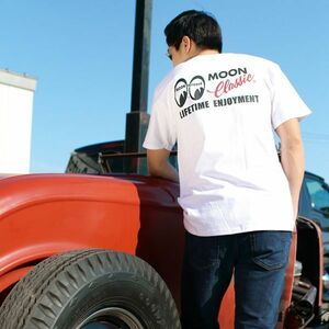 Lサイズ MOONEYES MOON Classic Logo ポケット Tシャツ ムーンアイズ ホワイト ポケット付き クラシック 車 バイク がお好きな方にぜひ