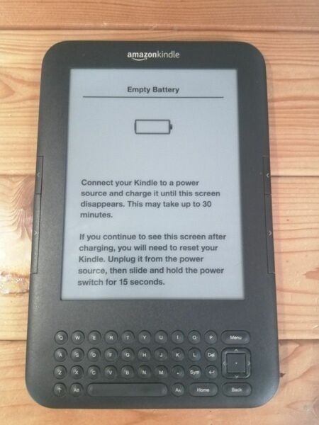 Amazon Kindle Keyboard 3rd Generation 3G