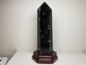 黒水晶 ・2.1kg 水晶 クォーツ オベリスク 原石 鑑賞石 自然石 誕生石 鉱石 鉱物 水石 宝石 置石 インテリア