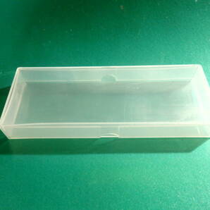 プラスチック製半透明小物ケース 1個よりの画像1