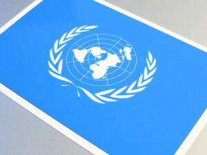 1■_国連・国際連合ステッカー Sサイズ 5x7.5cm 1枚即買■国旗 屋外耐候耐水シール UN