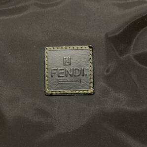 フェンディ― FENDI マジックテープ付きポーチ 裏地ゴム引き ブラック 12時間以内発送の画像3