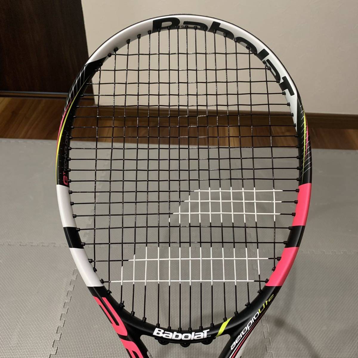 美品】Babolat バボラ テニスラケット aero pro LITE 限定モデル G1
