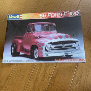 Revell 1/25 FORD F100 F-100 56 フォード パンプキン トラック プラモデル