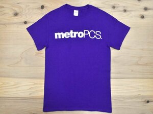 レアUSA古着 MetroPCS 企業ロゴ Tシャツ sizeS 紫 パープル 携帯電話 IT 会社 モバイル 通信事業 T-Mobile アメリカ アメカジ GILDAN