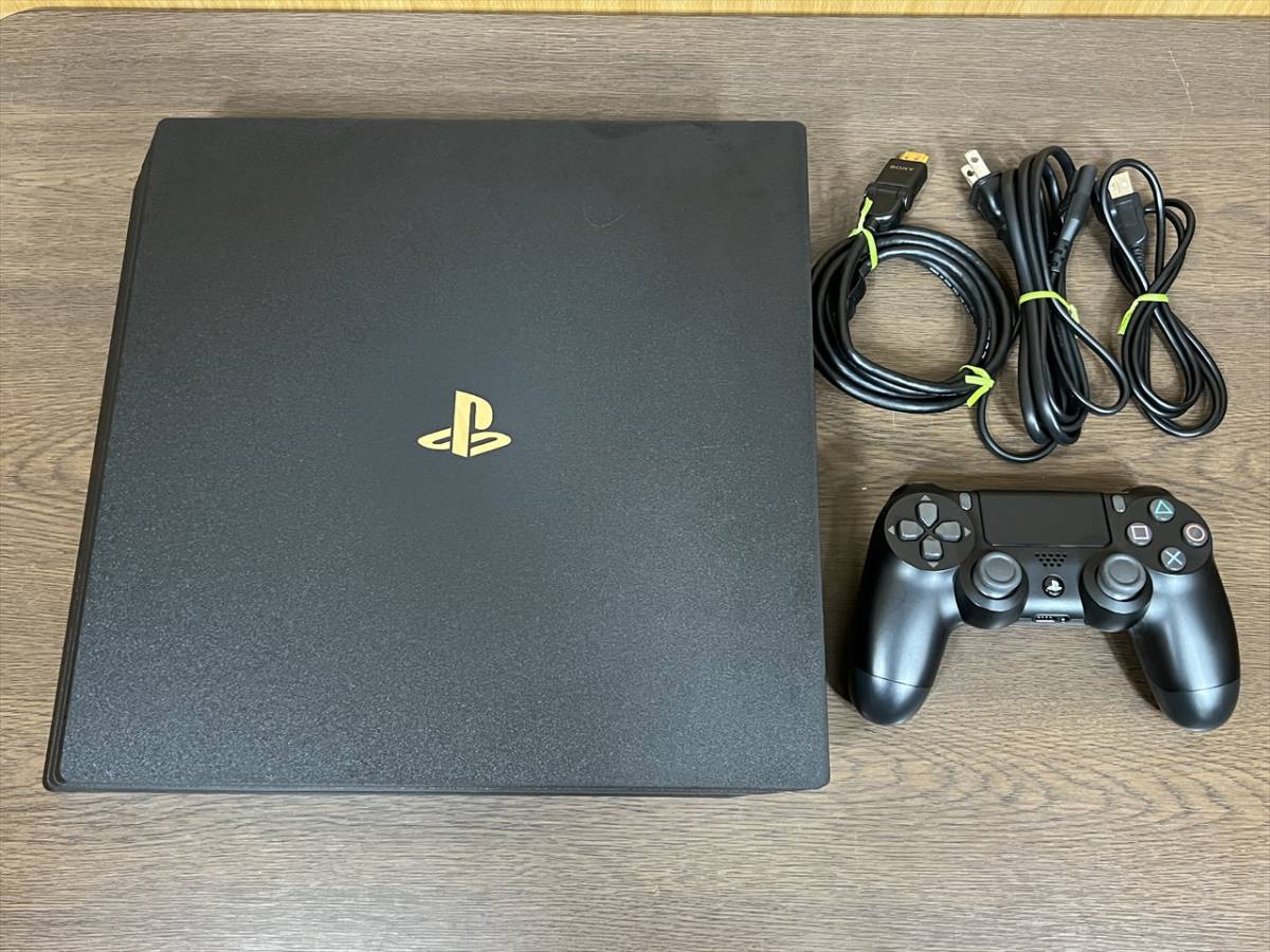 SONY PS4 PRO CUH-7200C B01 2TB おまけソフト3本付 テレビゲーム 最