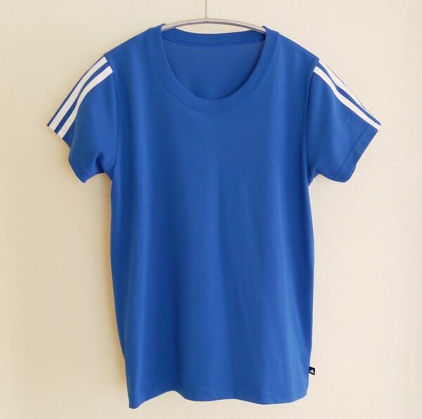 adidasアディダス Tシャツ キッズM ブルー 半袖