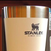 スタンレーSTANLEYスタッキング真空パイント2個セット☆グリーン＆ホワイト 正規品　アウトドア キャンプ 真空断熱 保冷保温タンブラー_画像5