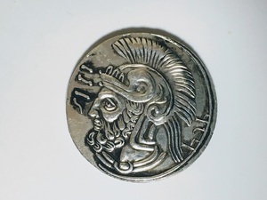 レプリカ バール神 アレス神 古代ギリシャ 銀貨 硬貨 コイン 紀元前380 アンティーク キーホルダーペンダントお守りなどに G08