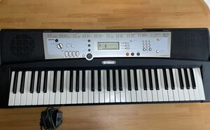 YAMAHA 電子キーボード ヤマハ楽器　　PSR-E203 ピアノ　初心者、お子様にもおすすめ　持ち運べる大きさ、軽さ