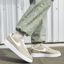 送料無料 26cm●NIKE ナイキ AIR FORCE 1 '07 AN23 エアフォース 1 '07 DV0804-200 カーキ 白 AF _画像7