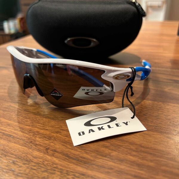 【新品未使用】OAKLEY サングラス RADAR LOCK PATH