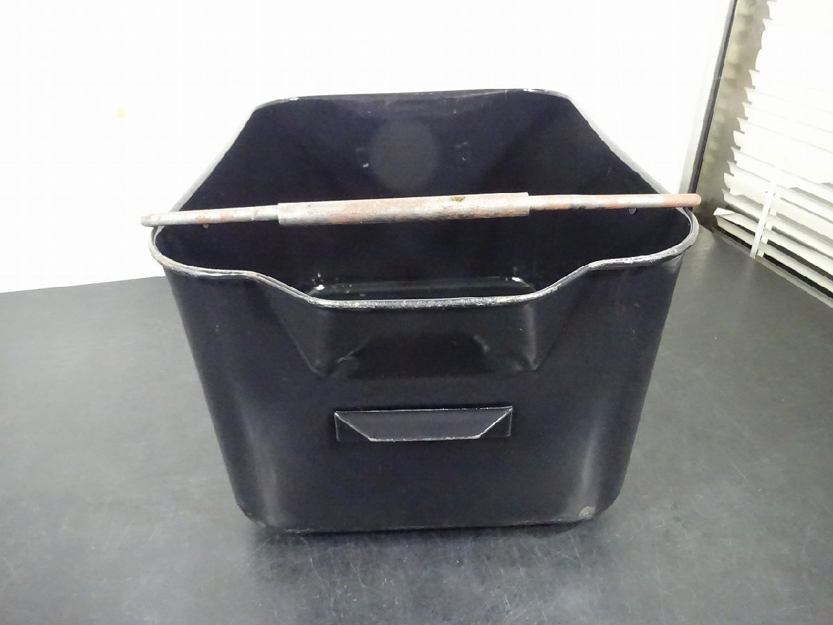 新品未使用!! フライヤー用 油缶 廃油入れ オイル缶 15リットル Amazon｜EBM 18-0 フライヤー用 油缶(φ270)15L｜オイルポット