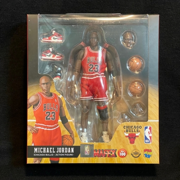 MAFEX No.100 Michael Jordan マイケルジョーダン シカゴブルズ フィギュア メディコムトイ エアジョーダン