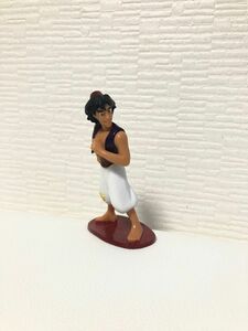 日本未発売　ディズニー　ディズニーストア　アラジン　フィギュア　セット　aladdin ディズニー実写　ウィルスミス　アラジン実写