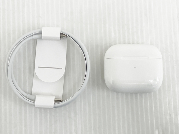 Apple MME73J/A AirPods A2565 A2564 A2566 第3世代ワイヤレスイヤホン