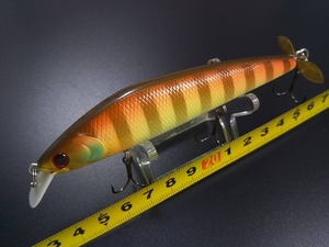 ラッキークラフトUSA トネプロップジャーク110RT #新利根ギル (ボーン) USED 鈴木美津男 LUCKY CRAFT U.S.A. TONE PROP JERK BAIT 