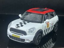 BMW MINI ミニ ホワイト 1/32 ミニカー H94_画像1