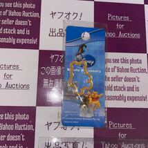 ◆獲後未使用◆新品◆【Disney　Winnei the Pooh】プーさん　シルエット鈴付　チャーム_画像1