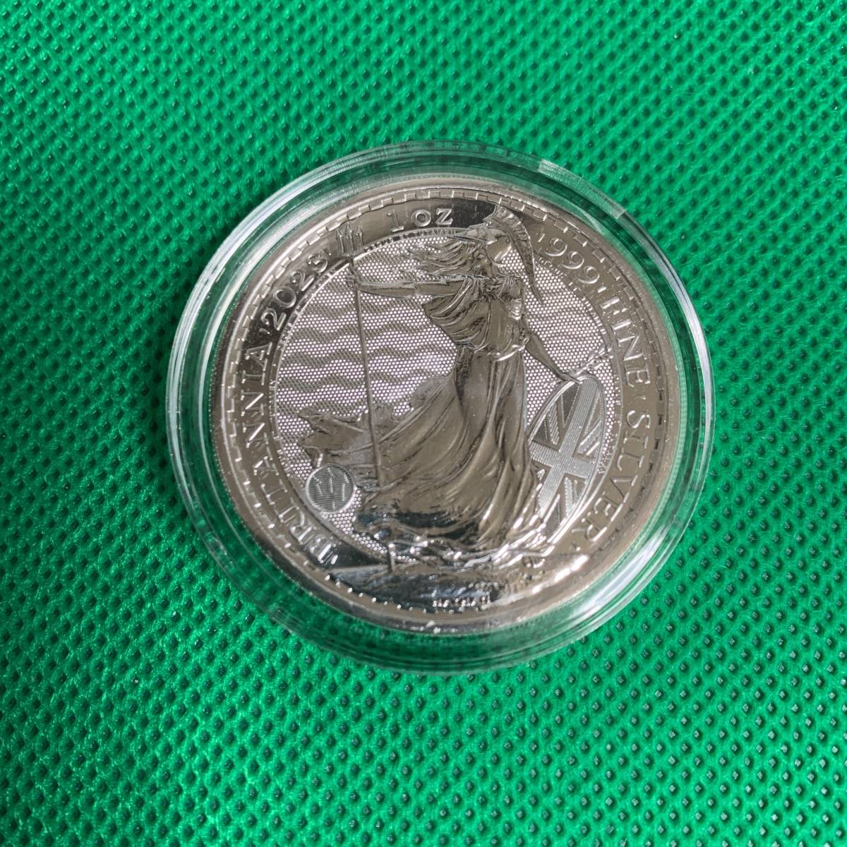 ヤフオク! -「イギリス銀貨」の落札相場・落札価格