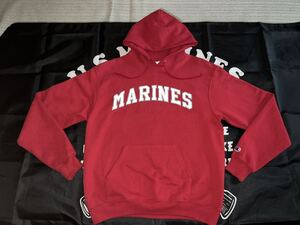 中古美品　CHAMPION/ US MARINES コットンフーディ　Mサイズ　RED