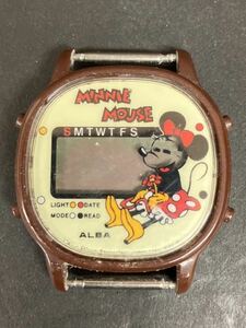 Y0210 時計 レトロ ディズニー ミニー Y744-5010 デジタル腕時計 当時物 動作未確認 ジャンク