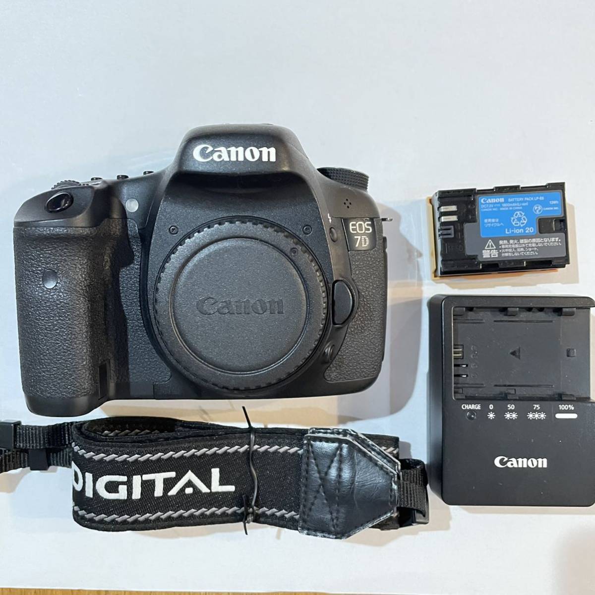 ヤフオク! -7D ボディ -バッテリー -互換 -液晶 -リモート -レリーズ ヤフオク! -7D ボディ -バッテリー -互換 -液晶 -リモート -レリーズ