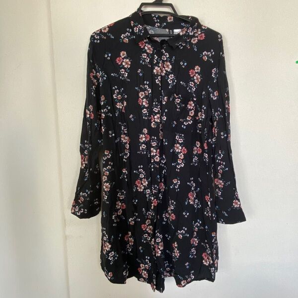 H&M エイチアンドエム 花柄 ワンピース シャツ 黒 ブラック 小花柄 レディース ファッション