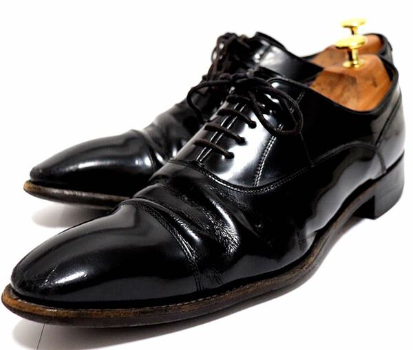 即決落札　REGAL 25㎝　ビジネスシューズ ストレートチップ ガラスレザー　ブラック　高級靴　フォーマル　紳士靴　外羽根　送料無料！