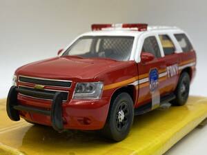 Jada toys Hero Patrol 2010 Chevy Tahoe FDNY 1/32jada toys Chevy Tahoe New York city fire fighting department Ame car minicar 