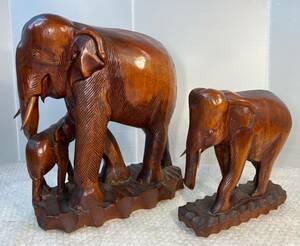 .. elephant sculpture secondhand goods * author un- details [. elephant . baby elephant. cheeks material sculpture ]*