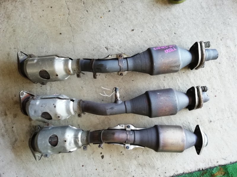 大人も着やすいシンプルファッション ノート 日産 E11 触媒 ED HR15