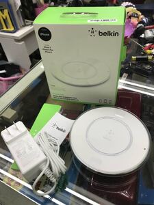 0G5052 не использовался Bellkin bell gold беспроводной зарядка накладка Boost up wireless chargin0