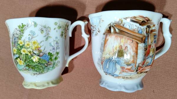 16 ロイヤルドルトン BRAMBLY HEDGE ブランブリーヘッジ マグカップ 2個セット（SPRING BEAKER & WINTER BEAKER) 