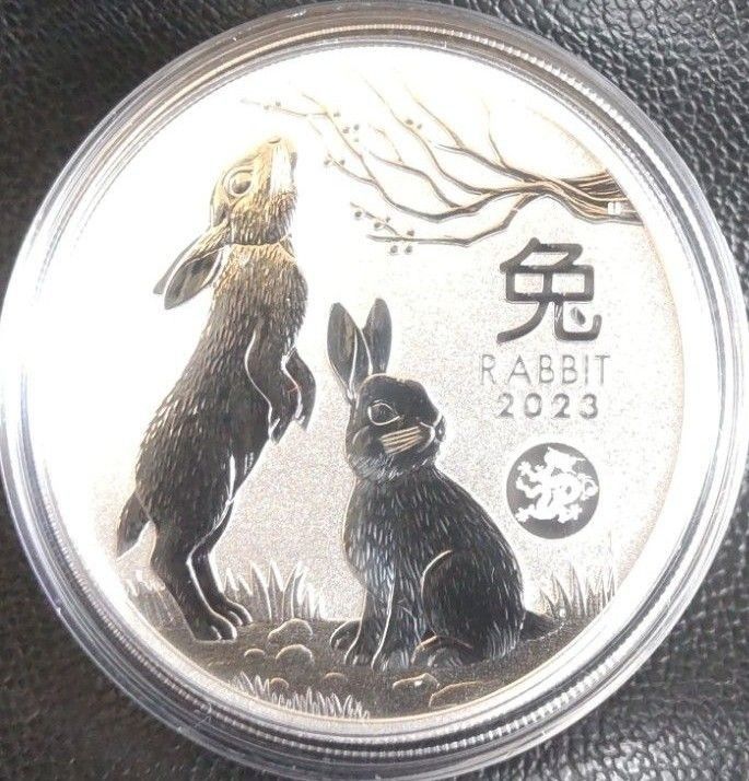 銀貨 99 9% 純銀 ウサギ 銀貨 1オンス うさぎ 兎 自由連合 法定銀貨 銀貨 99 9% 純銀 ウサギ 銀貨 1オンス うさぎ 兎 自由連合 法定銀貨