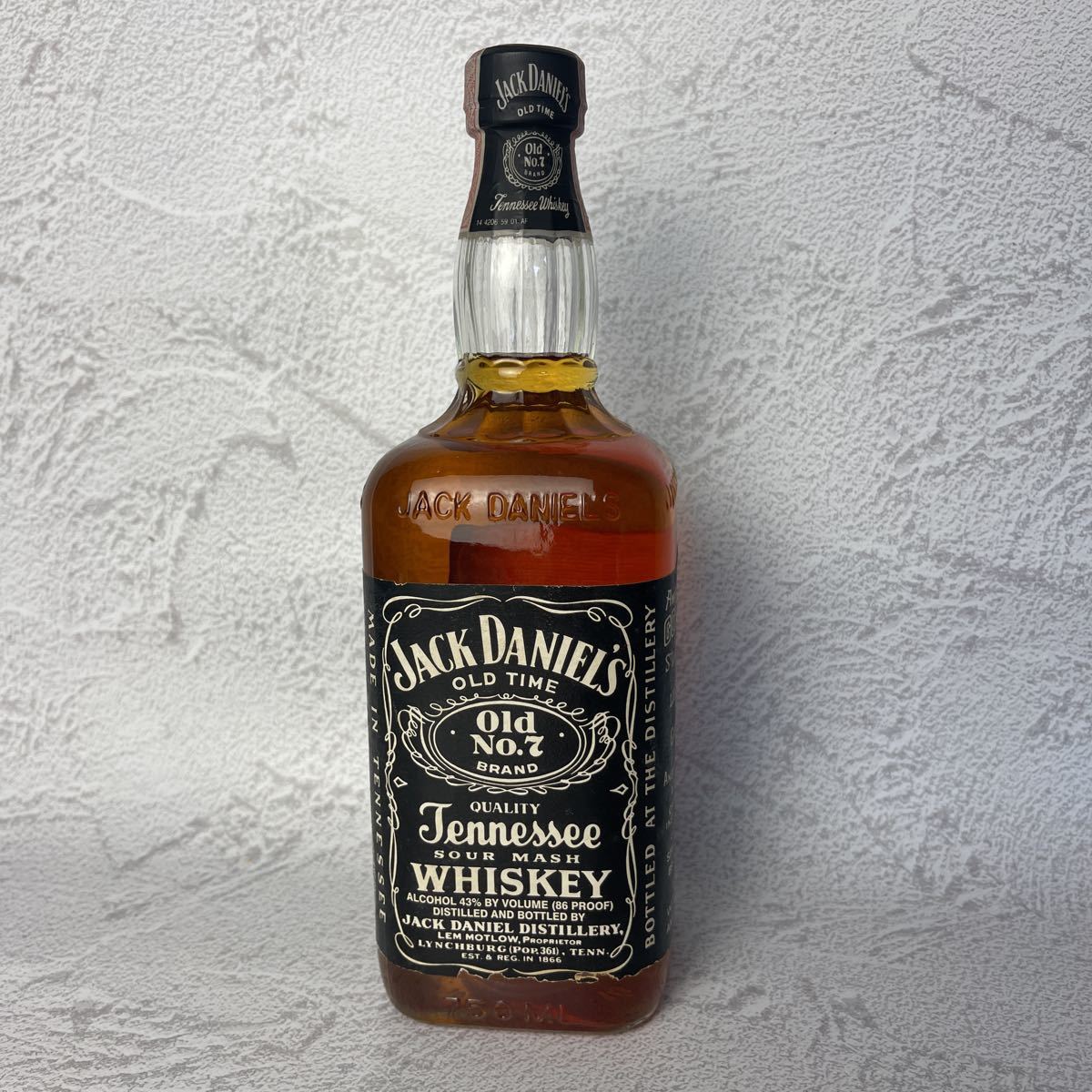 ヤフオク! -「ジャックダニエル old no.7」の落札相場・落札価格