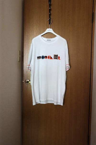 モンクレール【美品】文字ロゴプリント Tシャツ サイズL ホワイト ジャパンタグ MONCLER