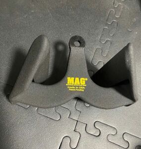 MAG (Maximum Advantage Grip)グリップ　ナローパラレル