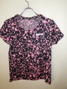 z9796NIKE★ナイキ★ロゴプリント★総柄Tシャツ★サイズM★ランニング★激安★送料格安