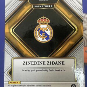 2022-23 Panini SELECT signatures ZINEDINE ZIDANE 直筆サインカード Real Madridの画像2