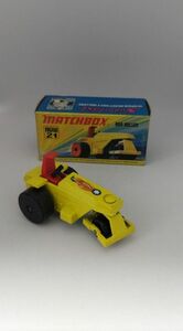 マッチボックス箱付きミニカー １９７３レズニー社